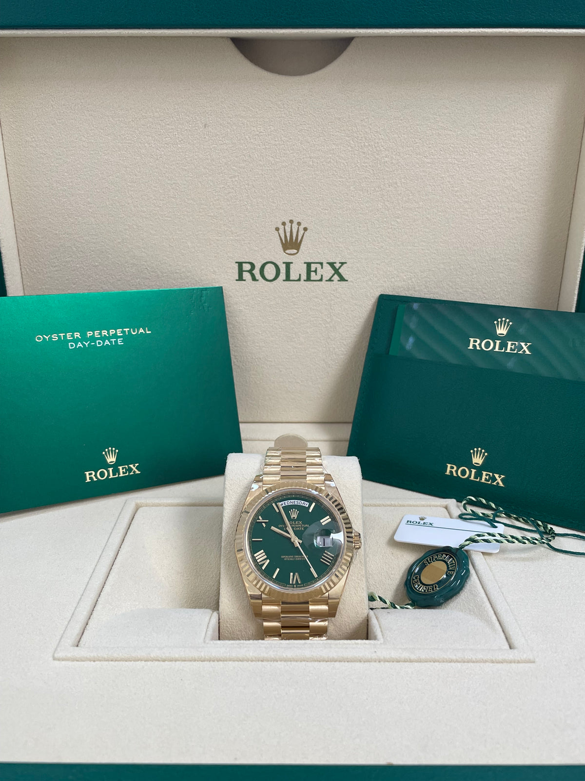 Rolex Yellow Gold Day-Date 40 - 2023 - Fluted Bezel - Green Roman Dial - President Bracelet - 228238