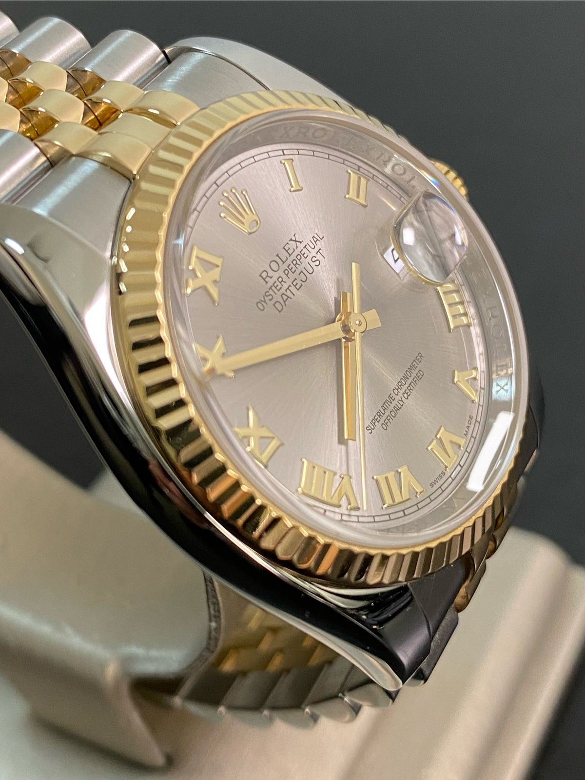 Rolex Steel and Yellow Gold Datejust 36 - V serial - Fluted Bezel - Silver Rhodium Roman Dial - Jubilee Bracelet - 116233 *FULL SET*