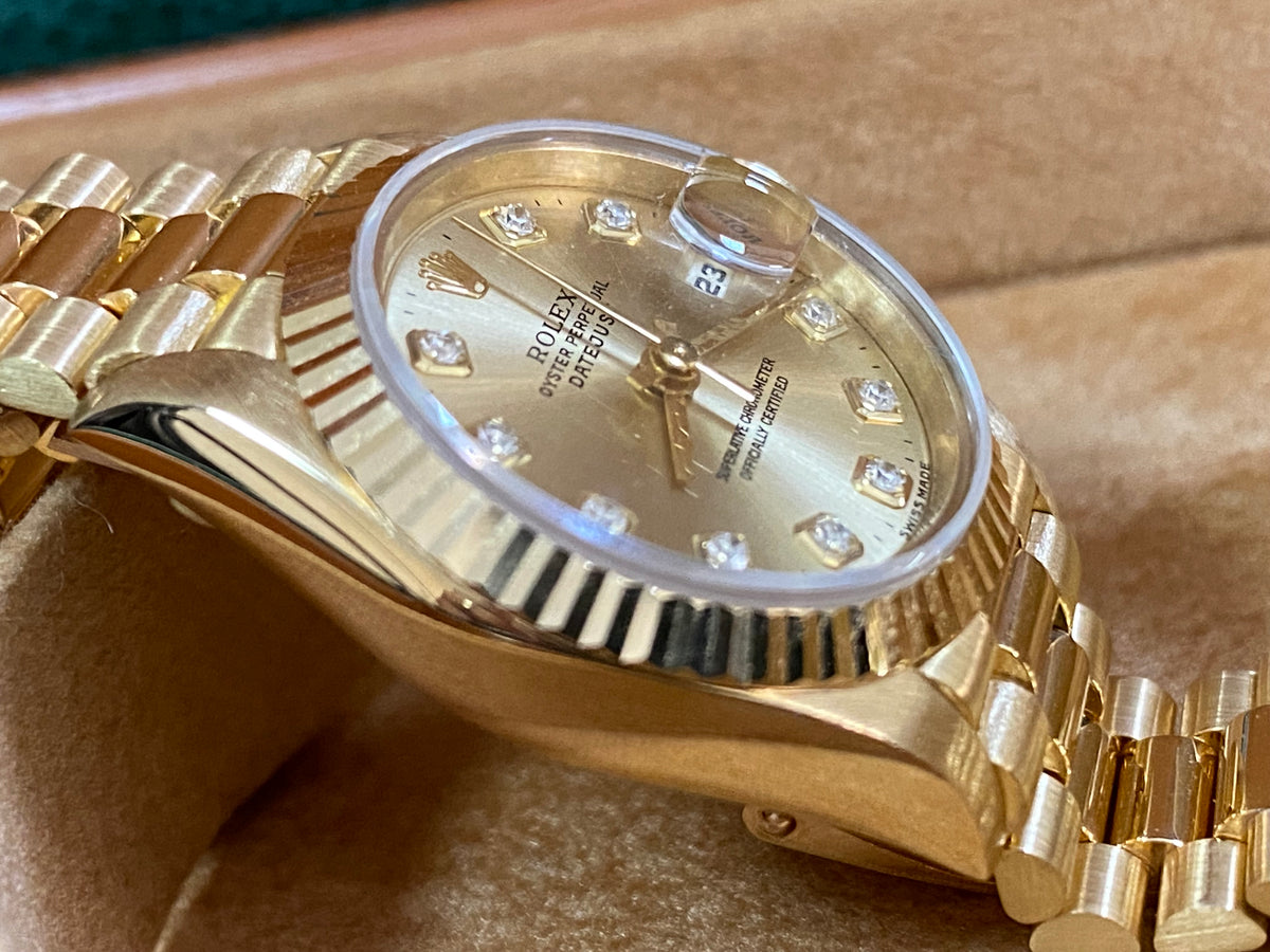 Rolex Yellow Gold Lady-Datejust - W serial - Fluted Bezel - Champagne Diamond Dial - President Bracelet - 69178