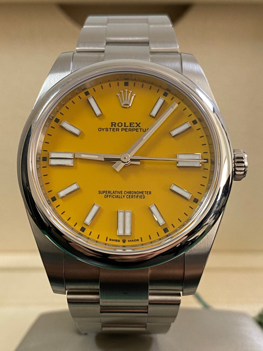 Rolex Oyster Perpetual 41 - 2022 - Domed Bezel - Yellow Dial - Oyster Bracelet - 124300 *DISCONTINUED MODEL*