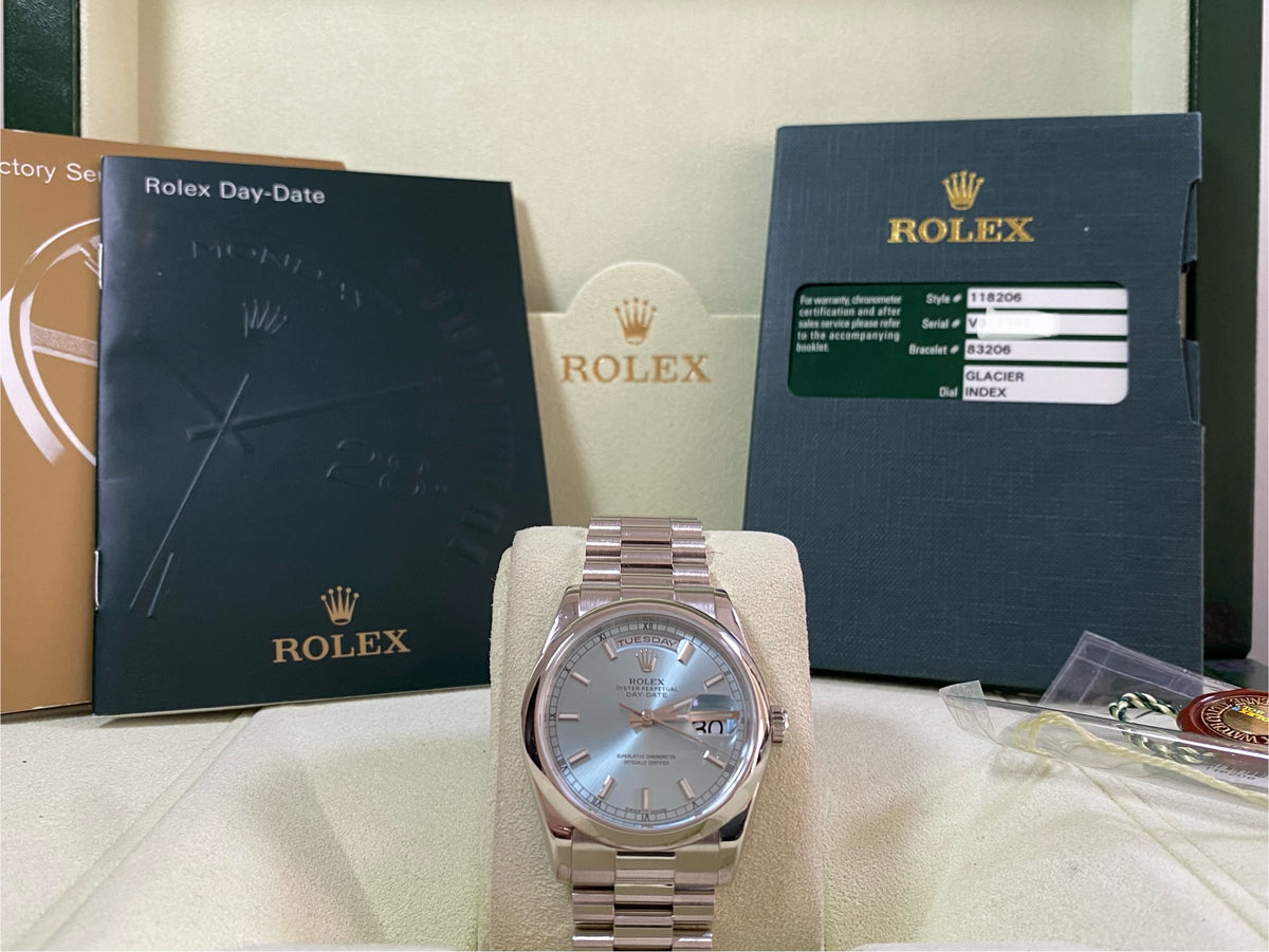 Rolex Platinum Day-Date 36 - 2012 - Domed Bezel - Ice Blue Index Dial - President Bracelet - 118206 *UNPOLISHED*