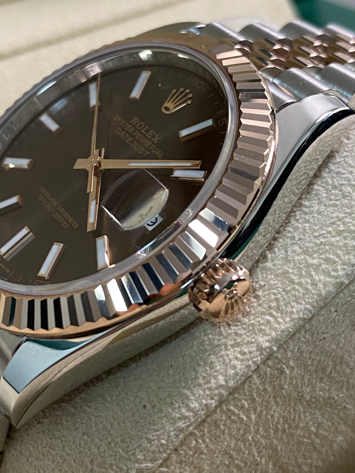 Rolex Steel and Everose Gold Datejust 41 - 2024 - Fluted Bezel - Chocolate Index Dial - Jubilee Bracelet - 126331 *FULL SET*