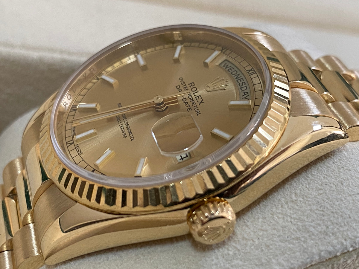 Rolex Yellow Gold Day-Date 36 - 2015 - Fluted Bezel - Champagne Index Dial - President Bracelet - 118238