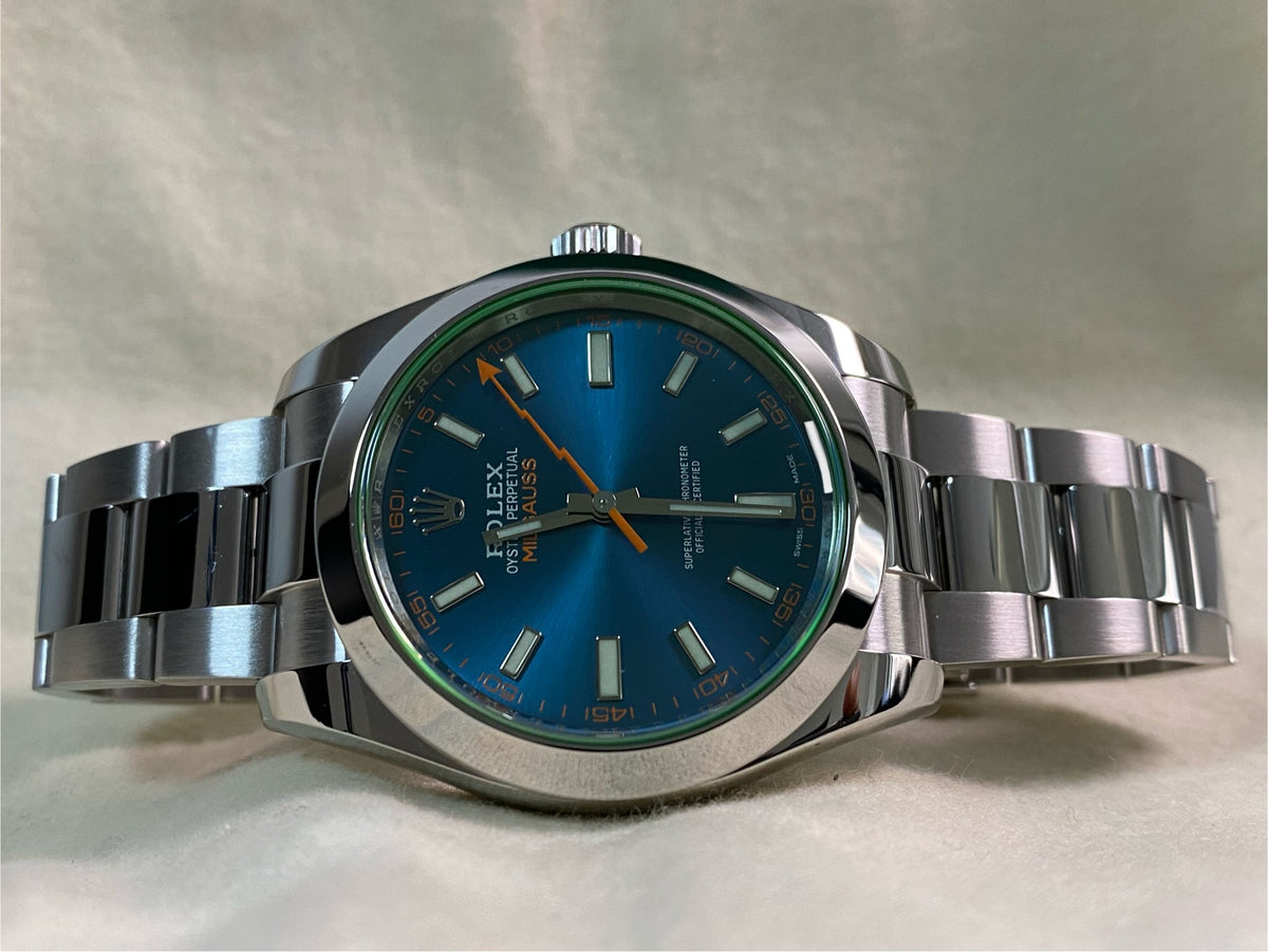 Rolex Milgauss - Blue Dial - Green Crystal - 2021 - 116400GV *FULL SET*