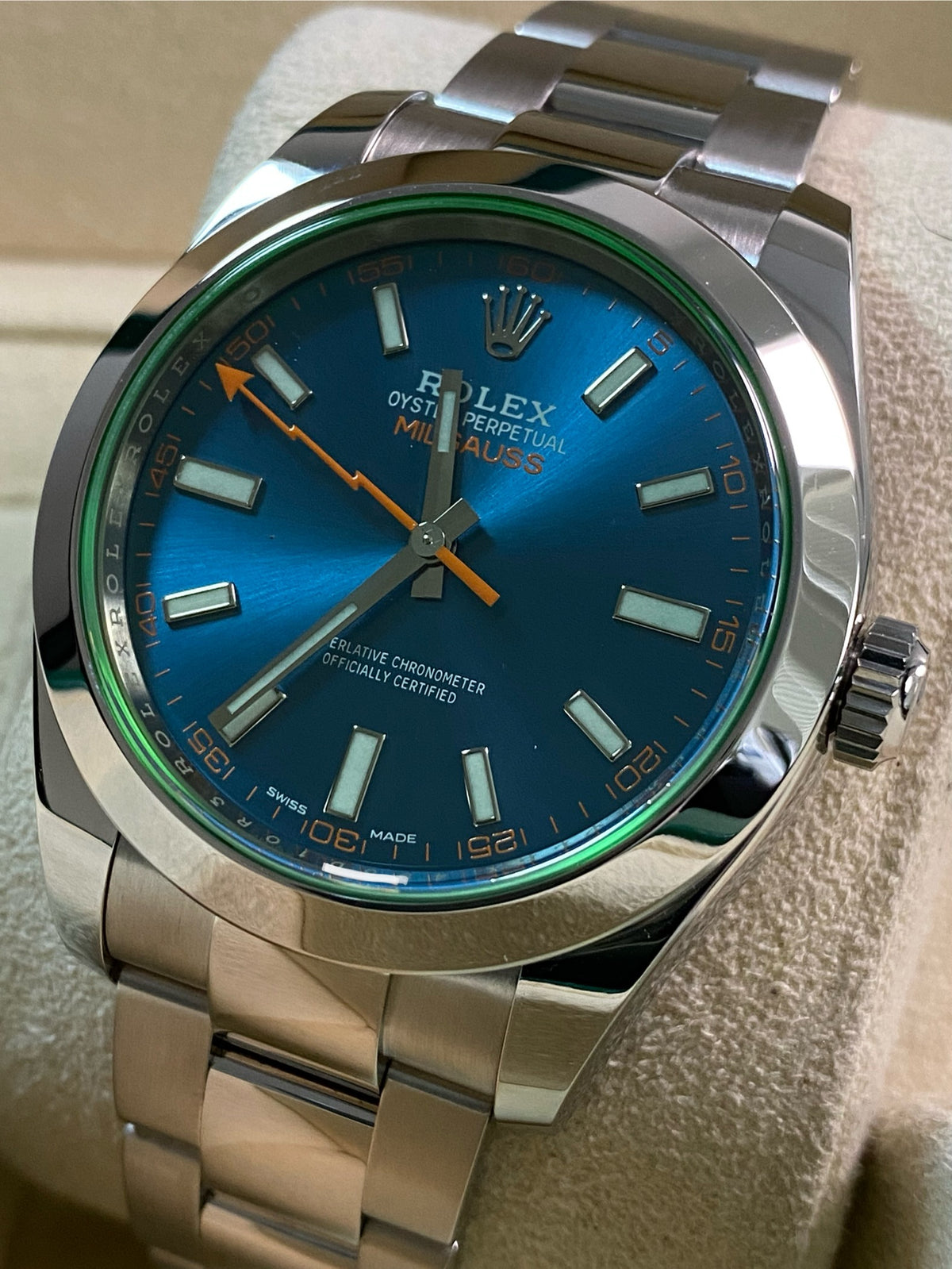 Rolex Milgauss - Blue Dial - Green Crystal - 2021 - 116400GV *FULL SET*