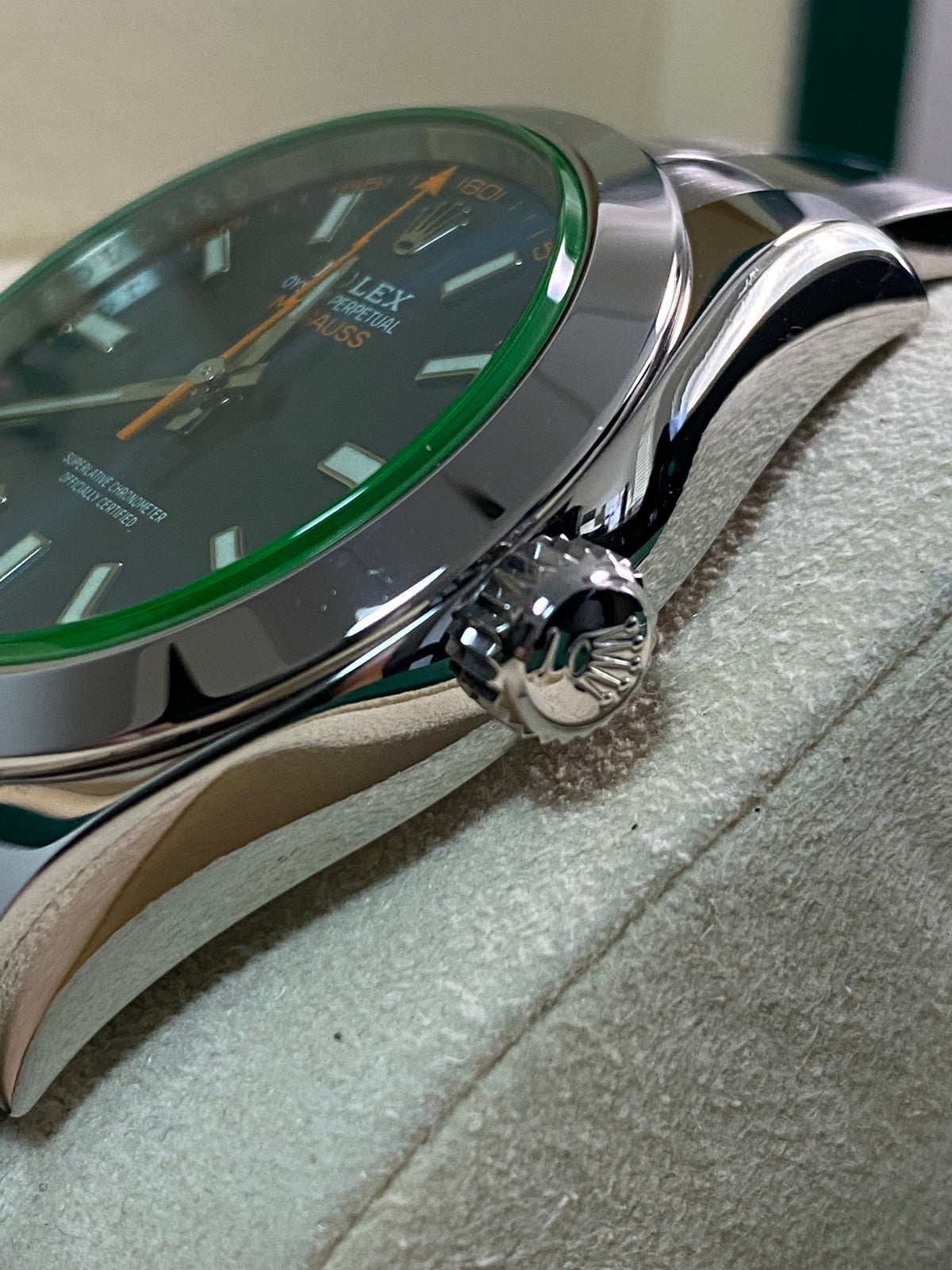 Rolex Milgauss - Blue Dial - Green Crystal - 2021 - 116400GV *FULL SET*