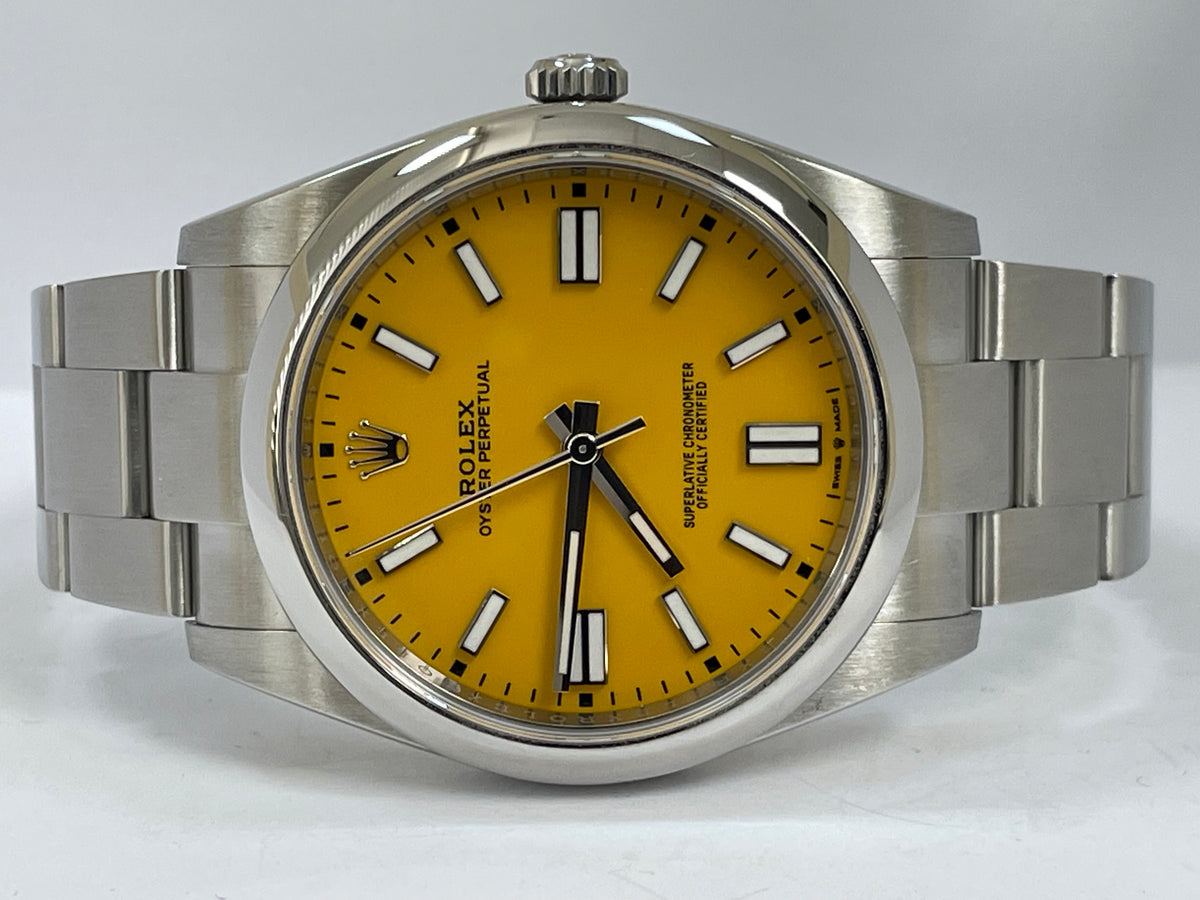 Rolex Oyster Perpetual 41 - 2021 - Domed Bezel - Yellow Dial - Oyster Bracelet - 124300 *DISCONTINUED MODEL*