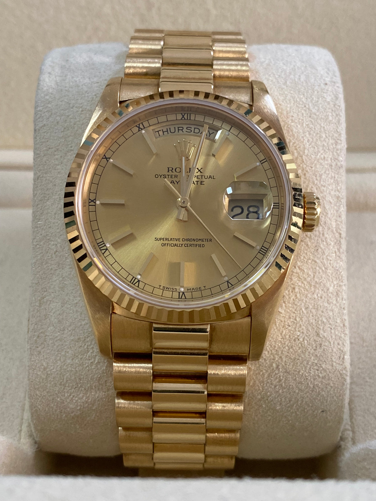 Rolex Yellow Gold Day-Date 36 - E serial - Fluted Bezel - Champagne Index Dial - President Bracelet - 18238 Unpolished