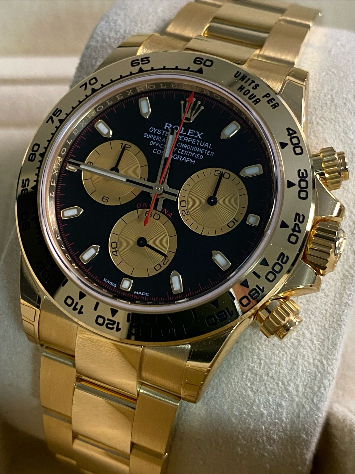 Rolex Yellow Gold Cosmograph Daytona -  2022 - "Paul Newman" Dial - 116508 *FULL SET*