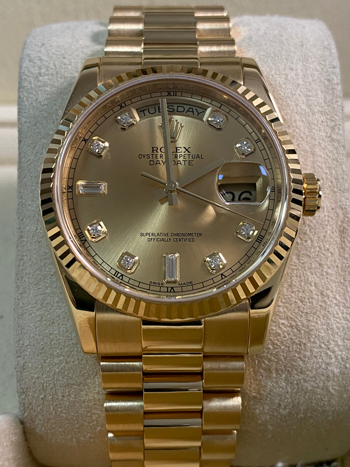 Rolex Yellow Gold Day-Date 36 - 2021 - Fluted Bezel - Factory Diamond Dial - President Bracelet - 118238 *FULL SET*