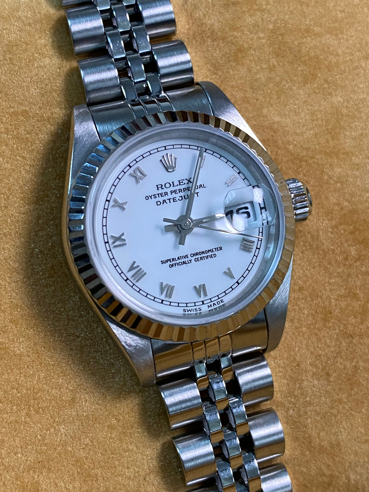 Rolex Steel Lady-Datejust - T serial- Fluted Bezel - White Roman Dial - Jubilee Bracelet - 69174 *FULL SET*