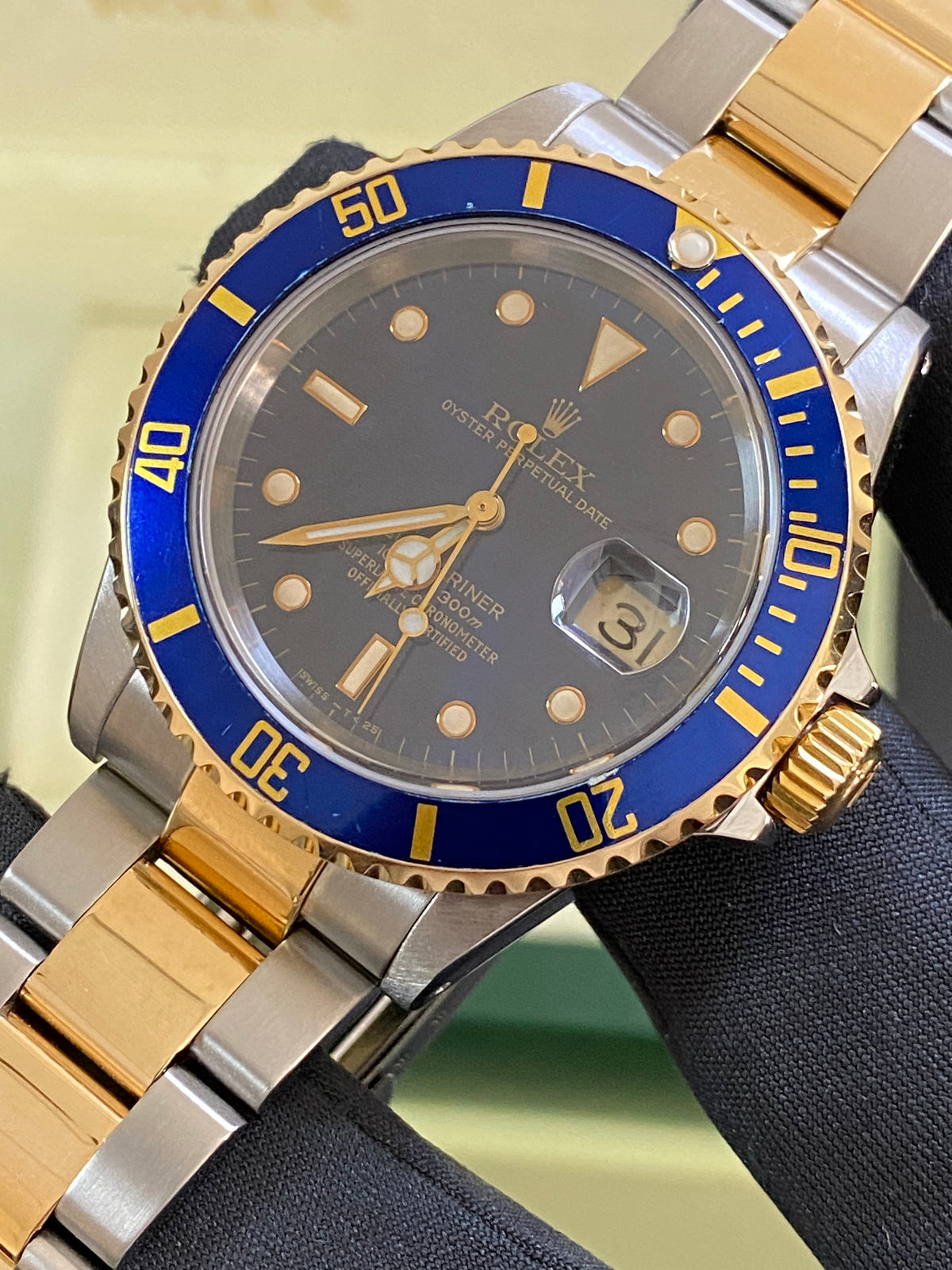 Rolex Yellow Gold and Steel Submariner Date - Y serial - Blue Dial - Pre Ceramic Blue Bezel - 16613