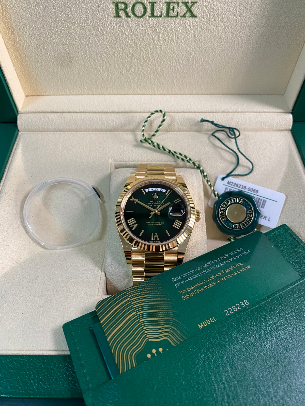 Rolex Yellow Gold Day-Date 40 - 2024 - Fluted Bezel - Green Ombre Dial - President Bracelet - 228238 *FULL SET*