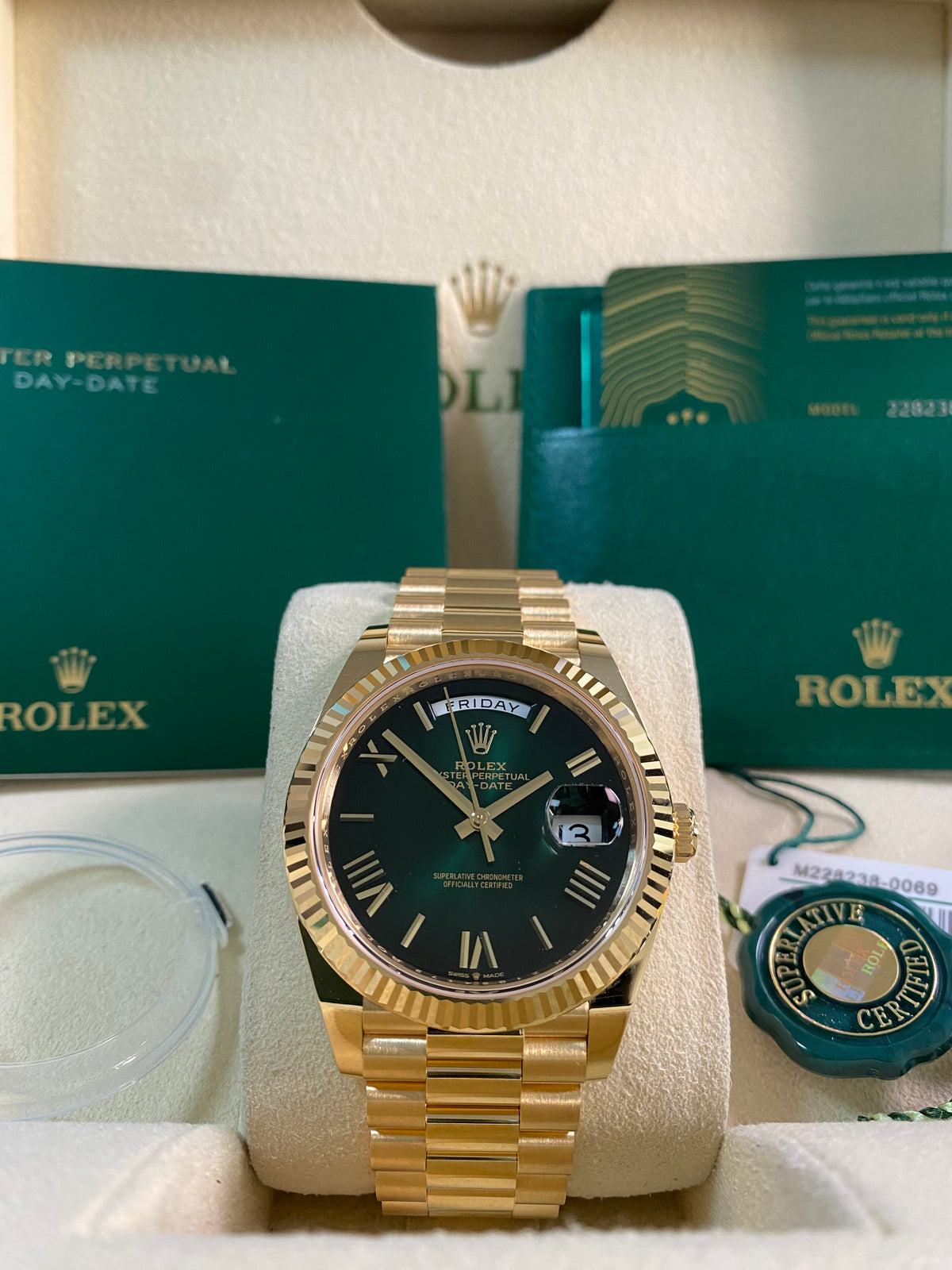 Rolex Yellow Gold Day-Date 40 - 2024 - Fluted Bezel - Green Ombre Dial - President Bracelet - 228238 *FULL SET*