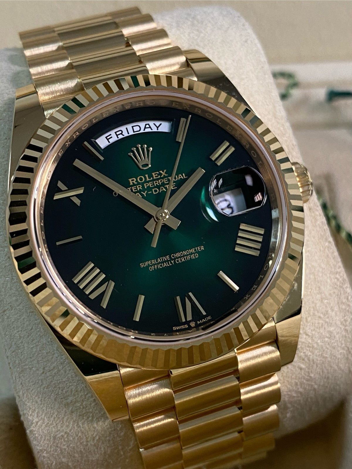 Rolex Yellow Gold Day-Date 40 - 2024 - Fluted Bezel - Green Ombre Dial - President Bracelet - 228238 *FULL SET*