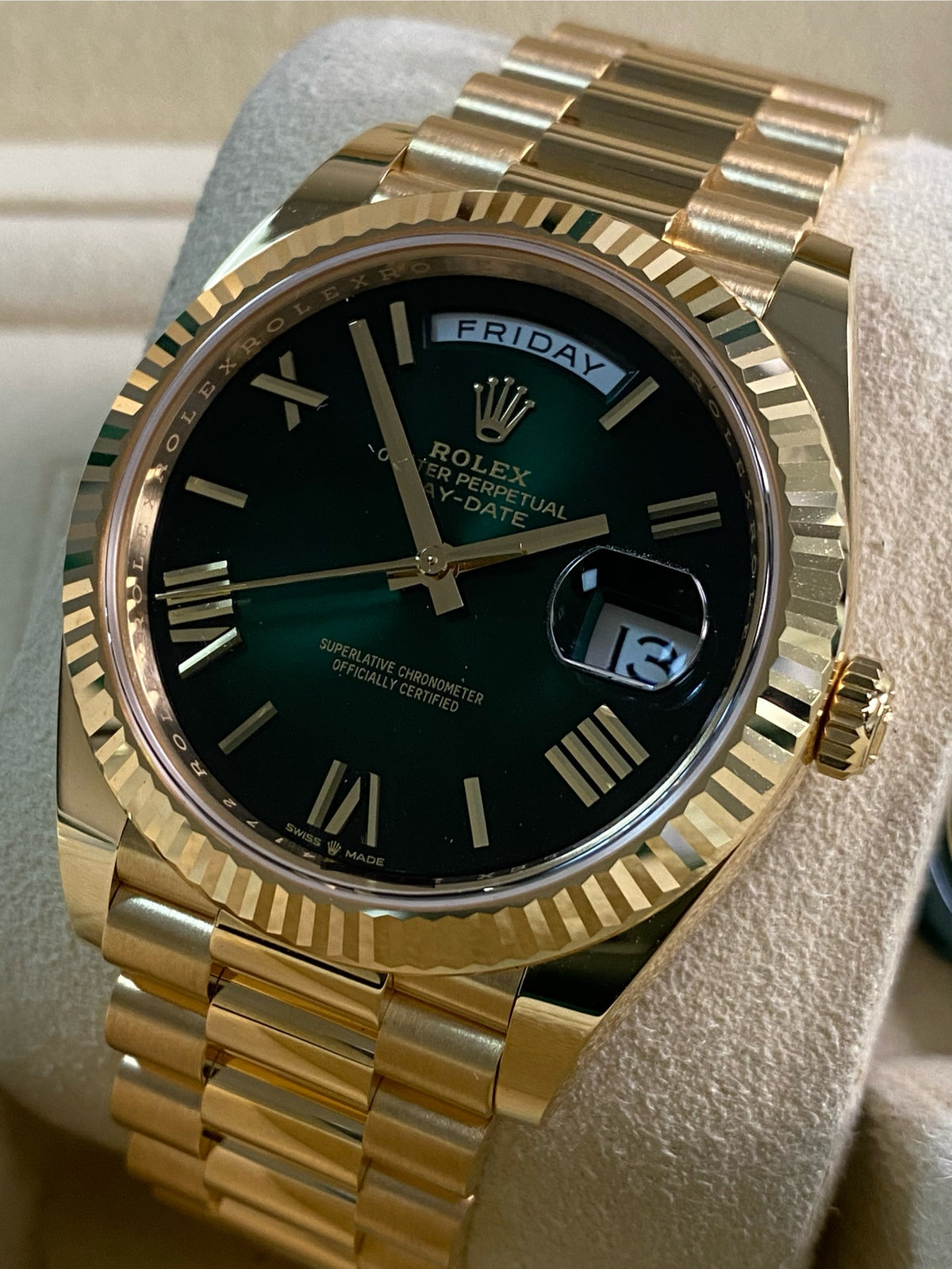 Rolex Yellow Gold Day-Date 40 - 2024 - Fluted Bezel - Green Ombre Dial - President Bracelet - 228238 *FULL SET*