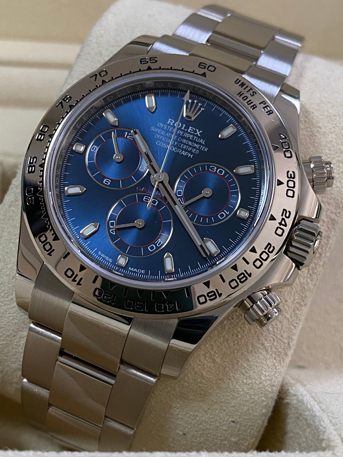 Rolex White Gold Cosmograph Daytona - 2022 - Blue Index Dial - Oyster Bracelet - 116509 *COMPLETE SET*