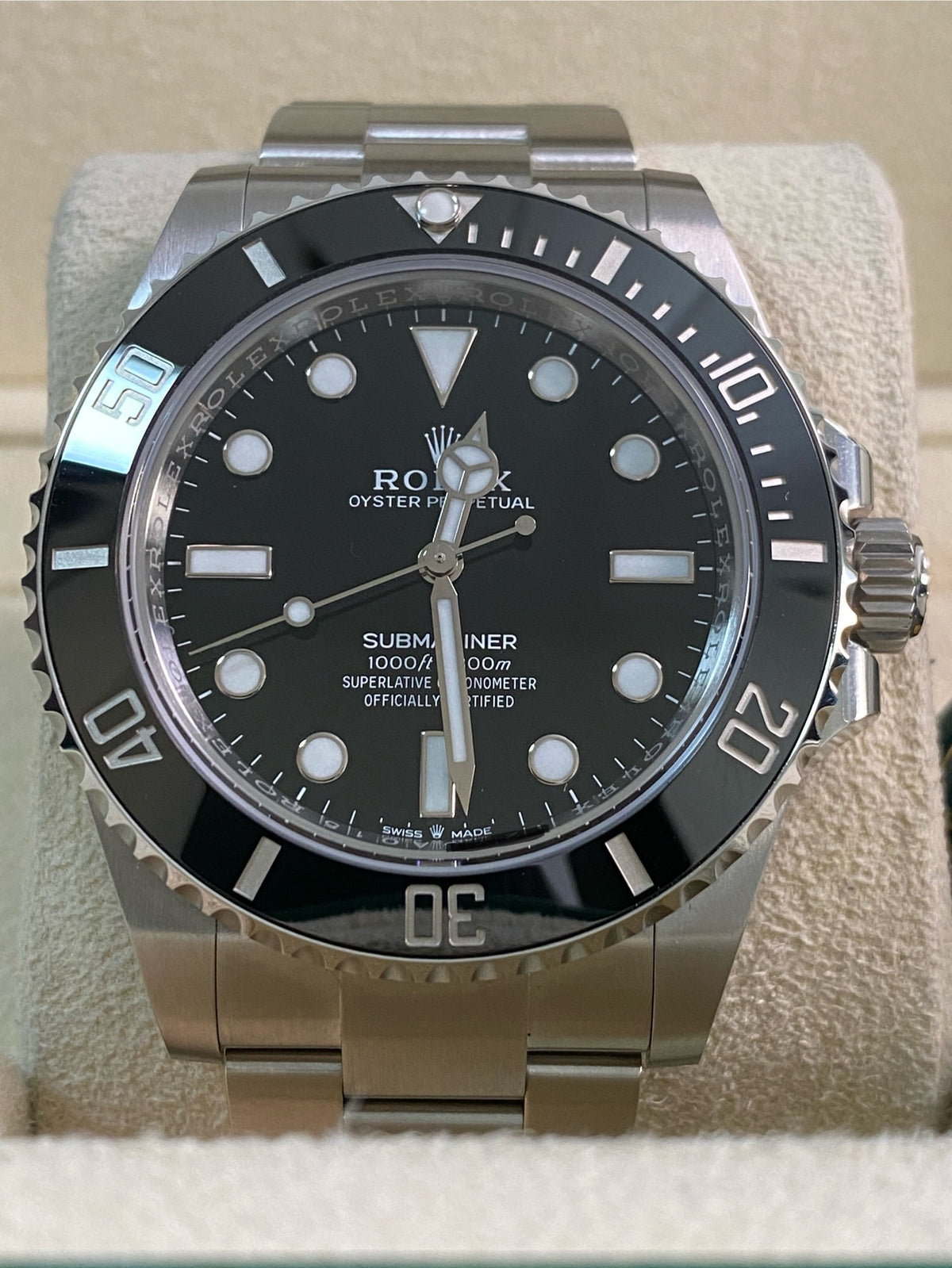 Rolex Steel Submariner No Date - 2024  - 124060 *FULL SET*