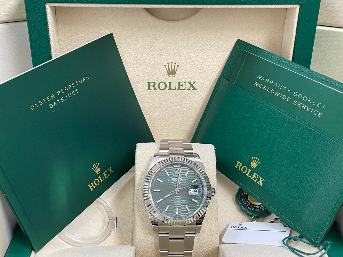 Rolex Steel and White Gold Datejust 41 - 2023 - Fluted Bezel - Mint Green Fluted-Motif Dial - Oyster Bracelet - 126334