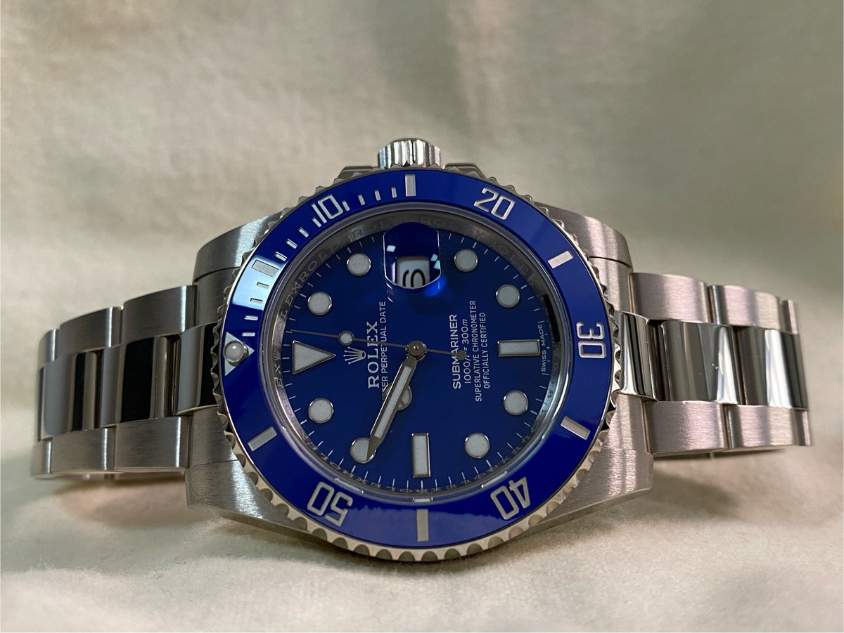 Rolex White Gold Submariner Date - 2018 - "Smurf" - 116619LB *FULL SET*