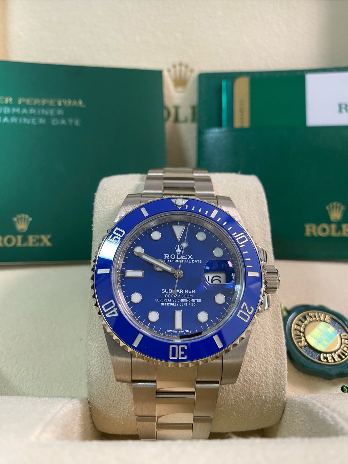 Rolex White Gold Submariner Date - 2018 - "Smurf" - 116619LB *FULL SET*