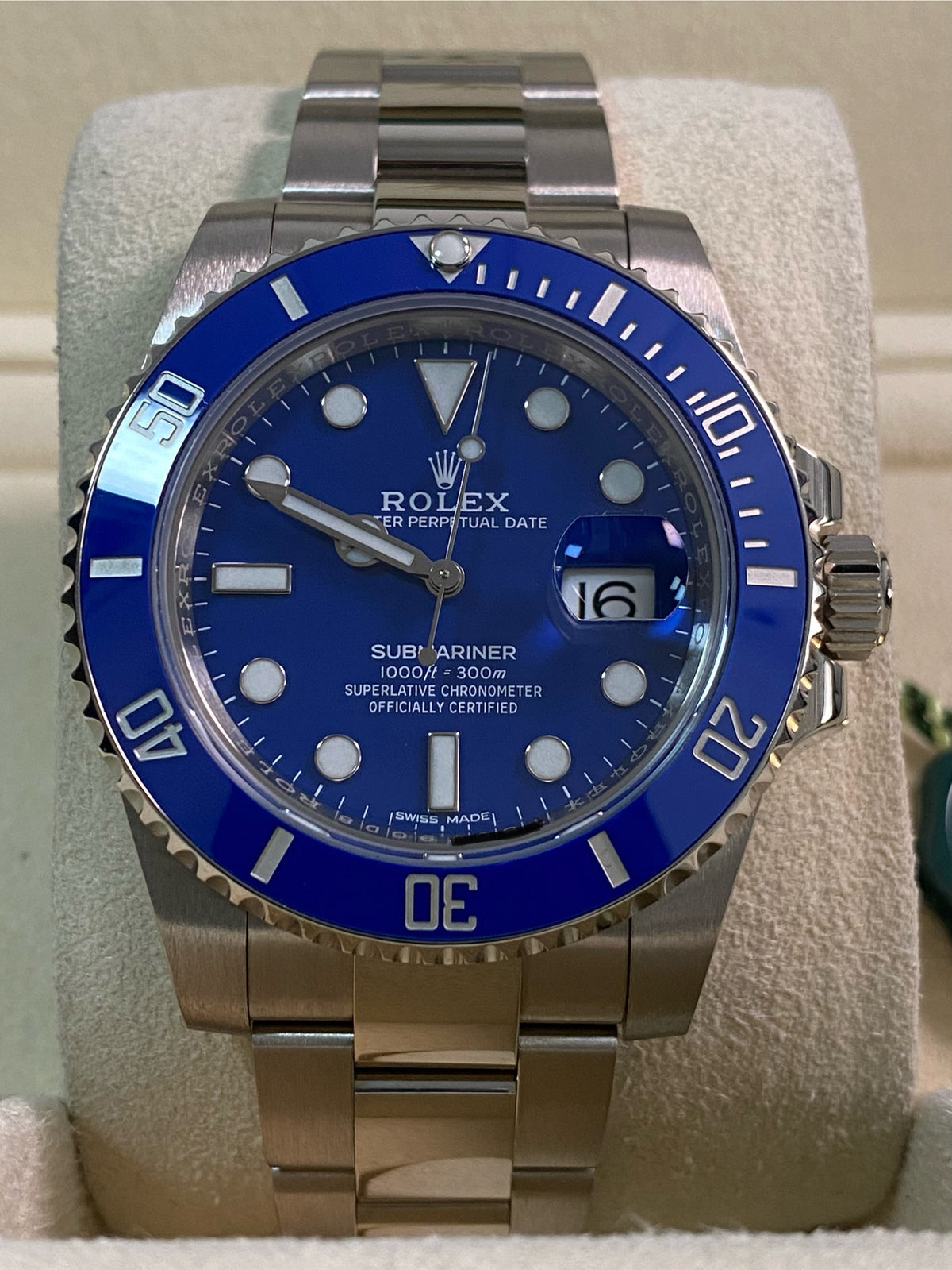 Rolex White Gold Submariner Date - 2018 - "Smurf" - 116619LB *FULL SET*