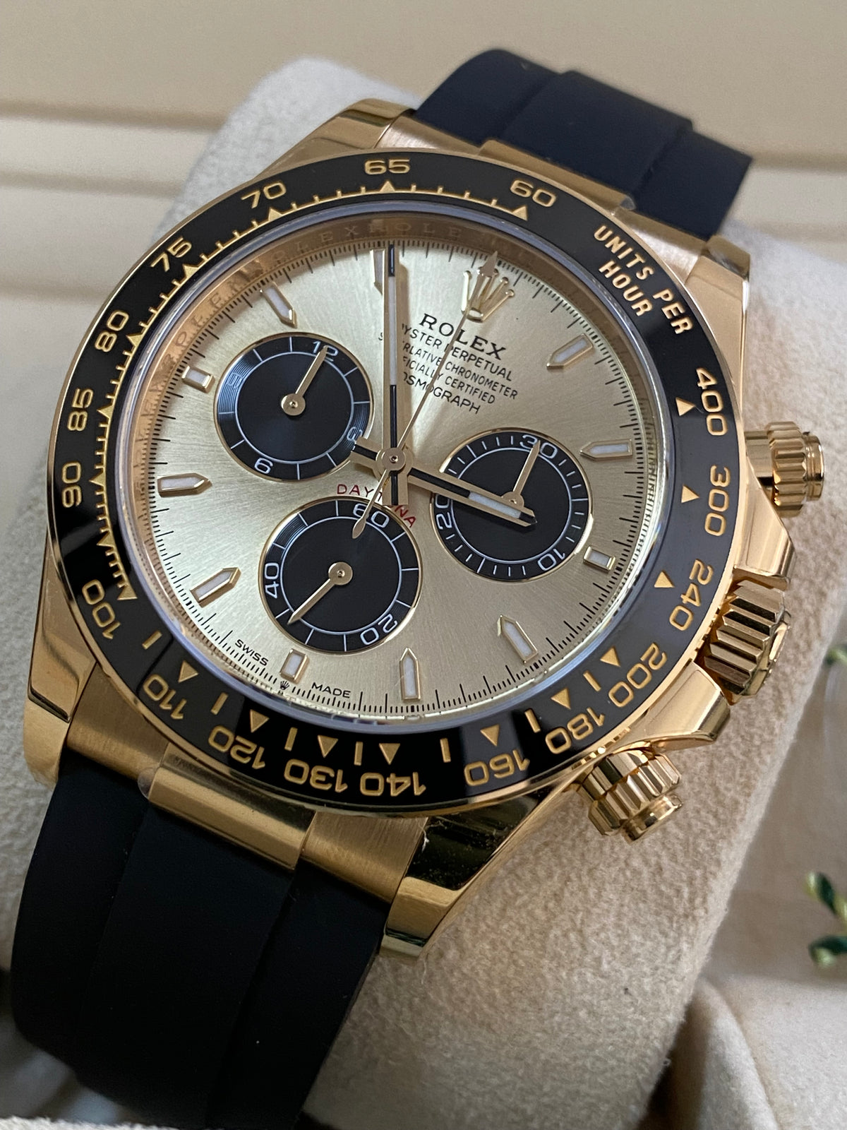 Rolex Yellow Gold Cosmograph Daytona - 2024 - YML "Pikachu" - Black Oysterflex Strap - 126518LN *COMPLETE SET*