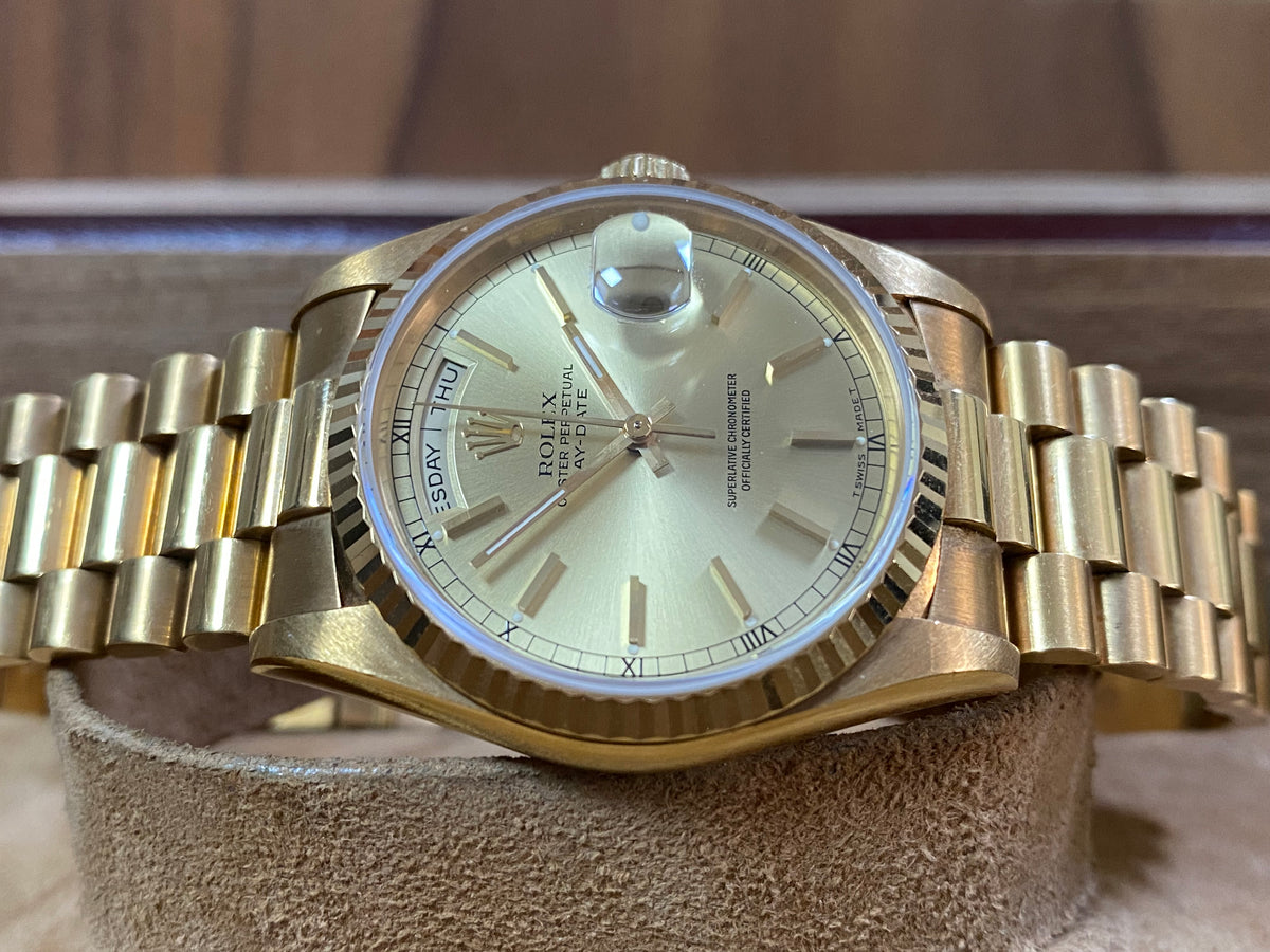 Rolex Yellow Gold Day-Date 36 - E serial - Fluted Bezel - Champagne Index Dial - Double Quickset - President Bracelet - 18238 *UNPOLISHED*