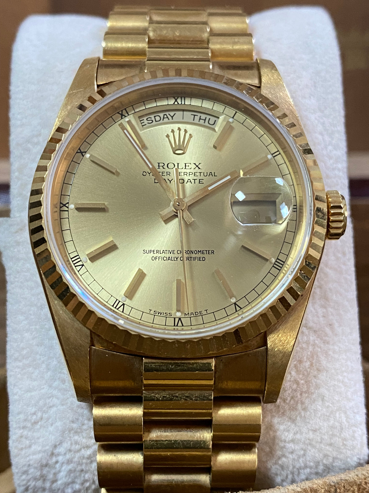 Rolex Yellow Gold Day-Date 36 - E serial - Fluted Bezel - Champagne Index Dial - Double Quickset - President Bracelet - 18238 *UNPOLISHED*