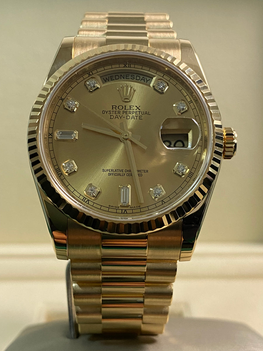 Rolex Yellow Gold Day-Date 36 - 2010 - Fluted Bezel - Factory Diamond Dial - President Bracelet - 118238 *FULL SET*