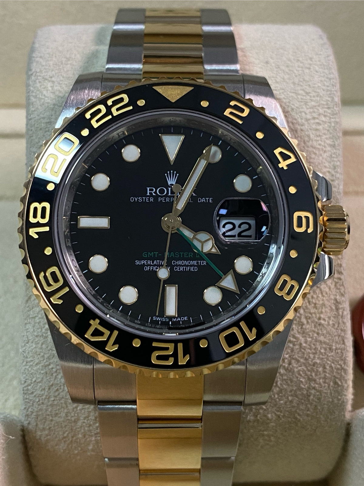 Rolex Steel and Yellow Gold GMT-Master II - V serial - Black Bezel - Black Dial - Oyster Bracelet - 116713LN *FULL SET*