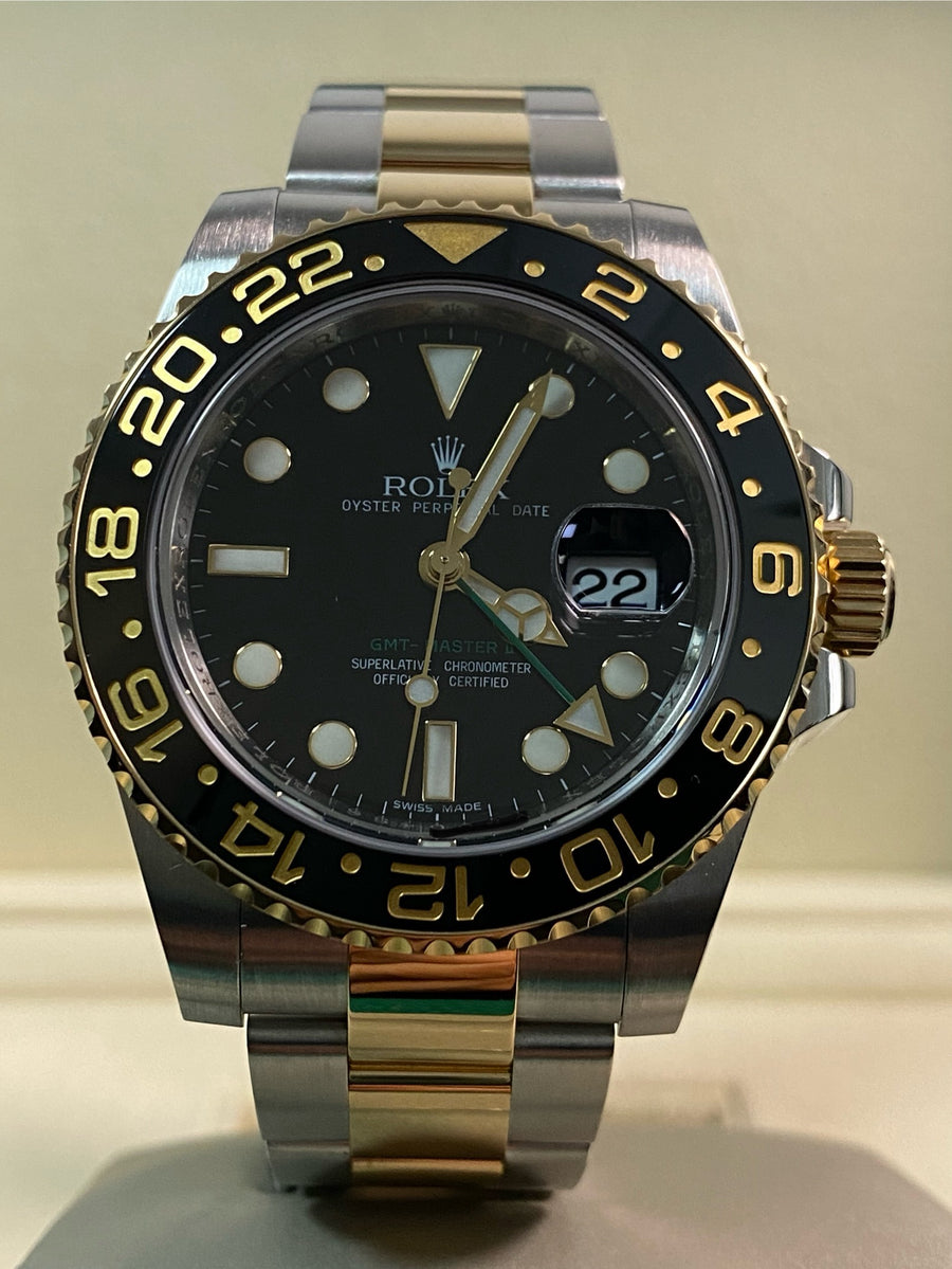 Rolex Steel and Yellow Gold GMT-Master II - V serial - Black Bezel - Black Dial - Oyster Bracelet - 116713LN *FULL SET*