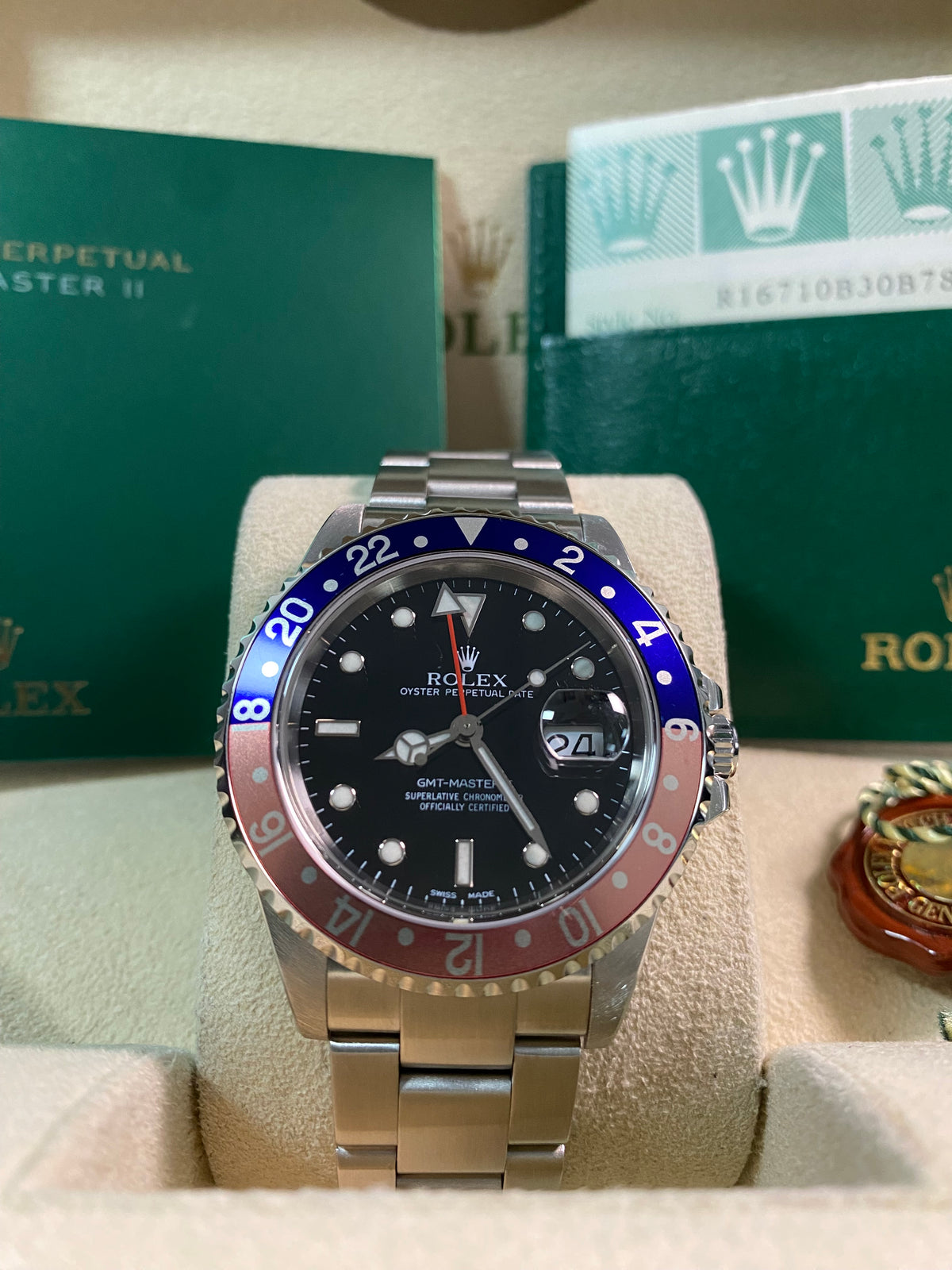 Rolex Steel GMT-Master II -  P serial - "Pepsi" - Oyster Bracelet - 16710 *FULL SET*