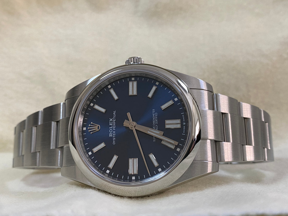 Rolex Oyster Perpetual 41 - 2024 - Domed Bezel - Bright Blue Index Dial - Oyster Bracelet - 124300