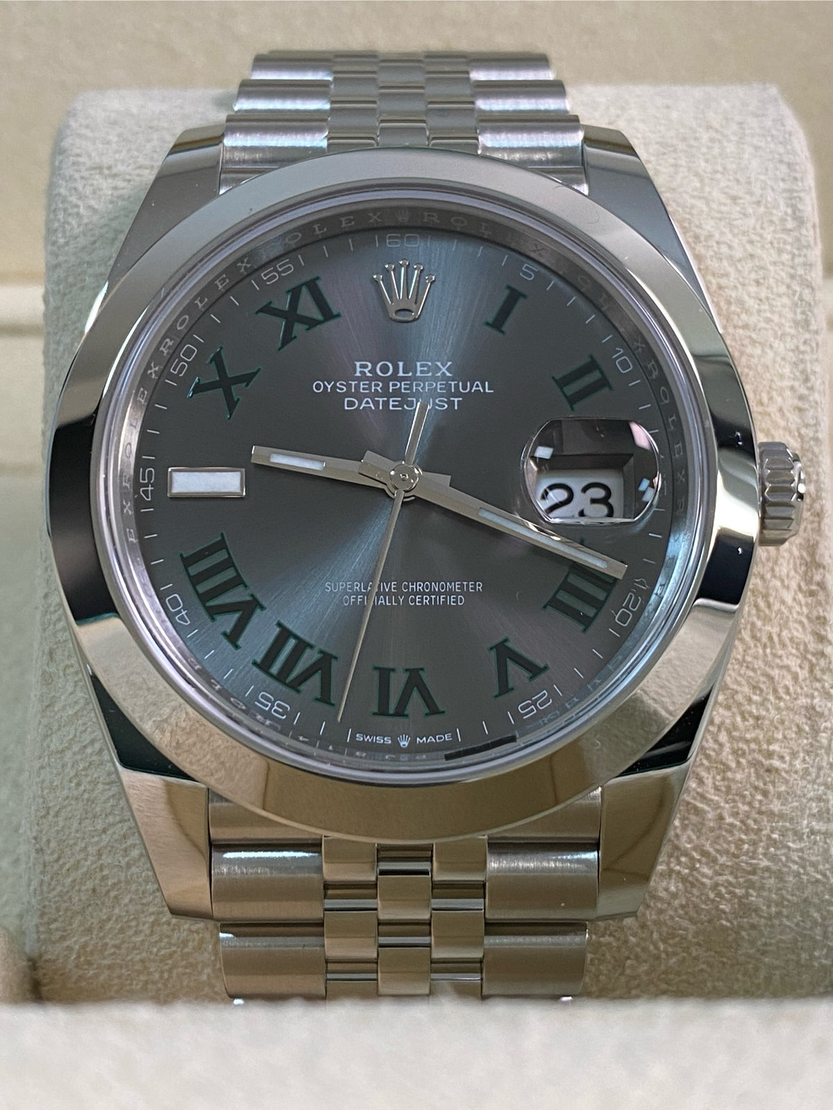 Rolex Steel Datejust 41 - 2024 - Smooth Bezel - "Wimbledon" Dial - Jubilee Bracelet - 126300 *FULL SET*