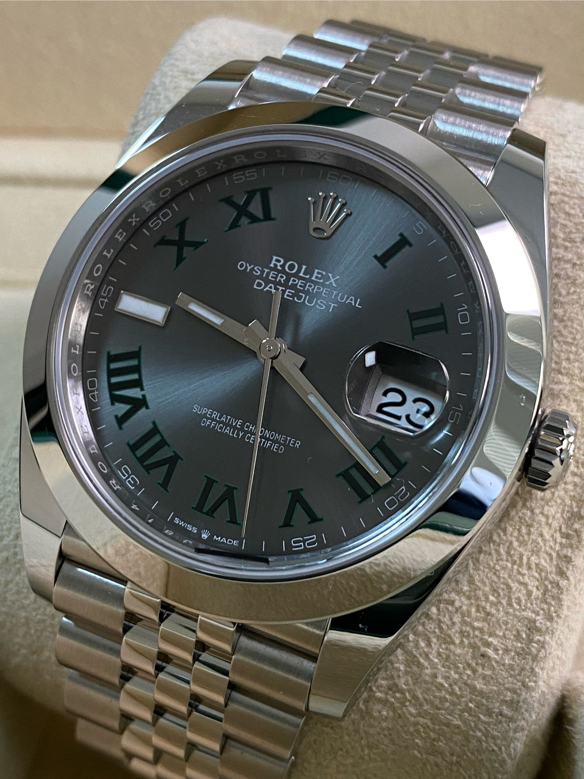 Rolex Steel Datejust 41 - 2024 - Smooth Bezel - "Wimbledon" Dial - Jubilee Bracelet - 126300 *FULL SET*