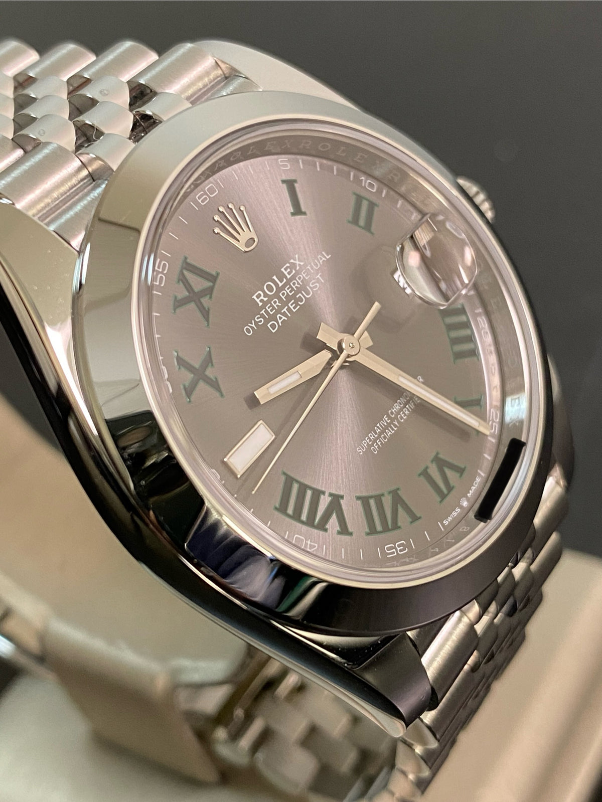 Rolex Steel Datejust 41 - 2024 - Smooth Bezel - "Wimbledon" Dial - Jubilee Bracelet - 126300 *FULL SET*