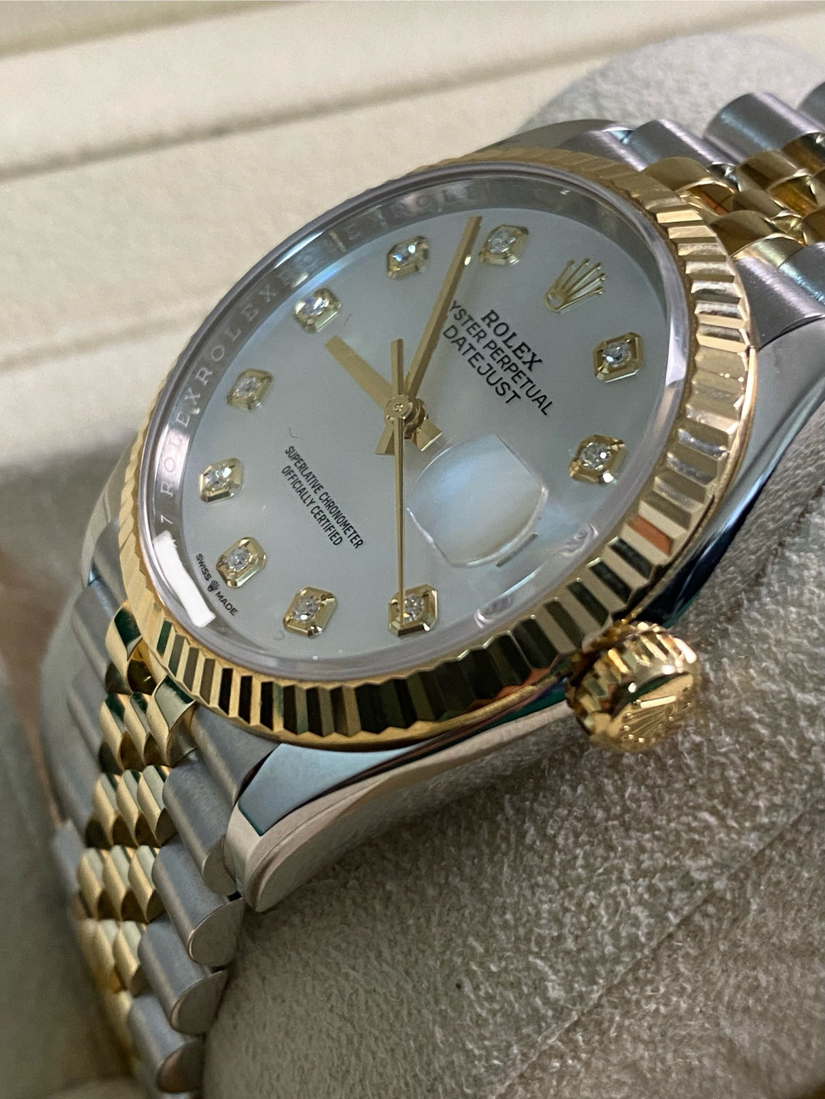 Rolex Yellow Gold Rolesor Datejust 36 - 2022 - Mother-Of-Pearl Diamond Dial - Jubilee Bracelet - 126233 *FULL SET*