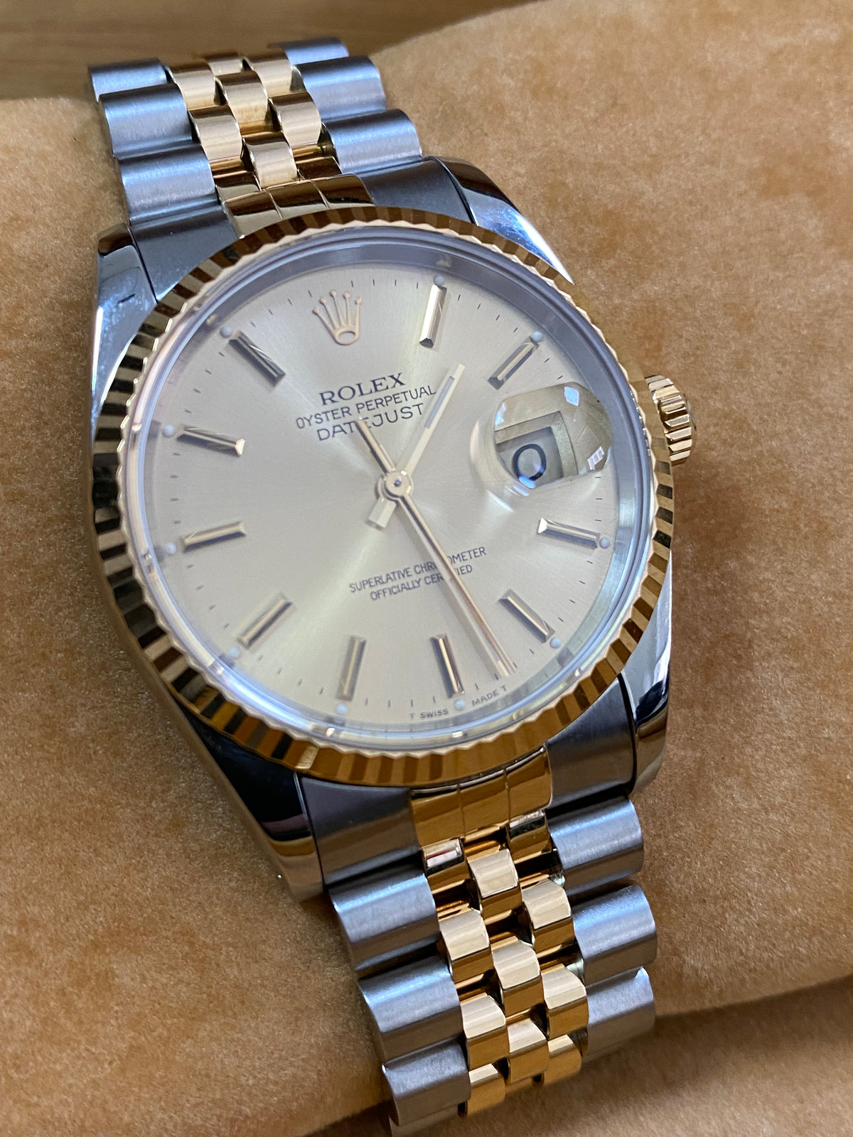 Rolex Steel and Yellow Gold Datejust 36 - X serial - Fluted Bezel - Champagne Index Dial - Jubilee Bracelet - 16233