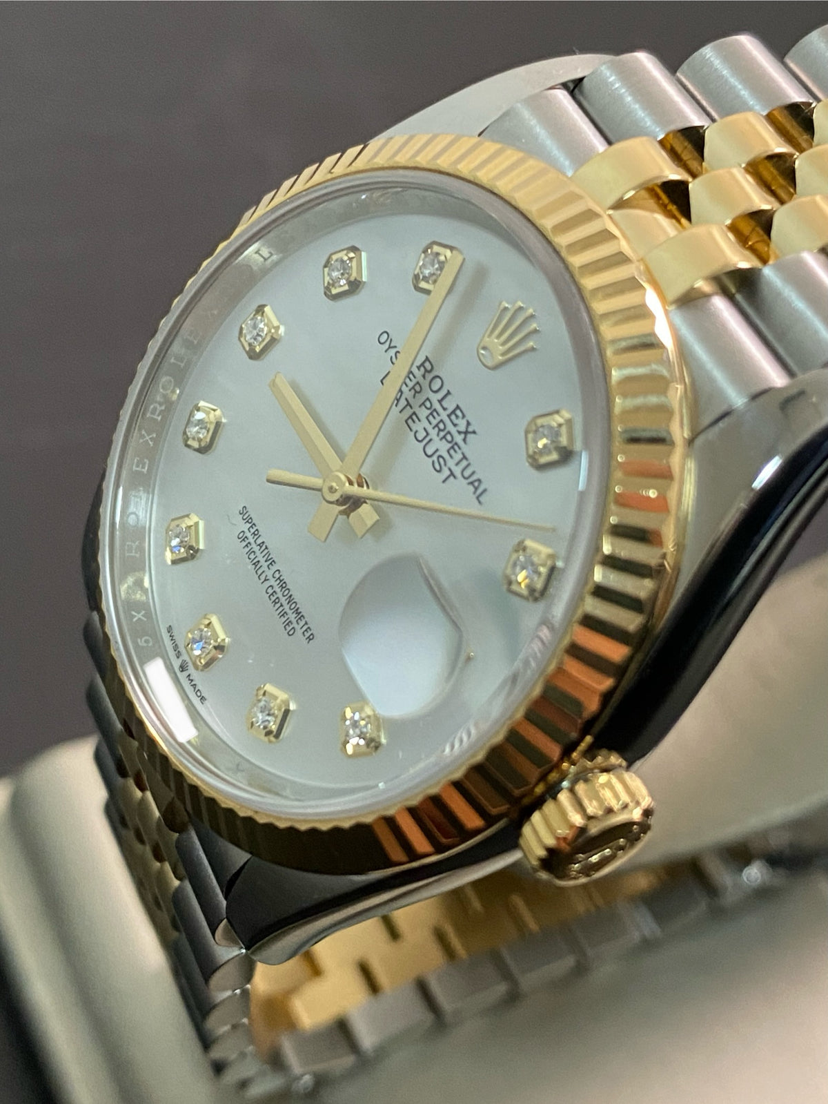 Rolex Yellow Gold Rolesor Datejust 36 - 2022 - Mother-Of-Pearl Diamond Dial - Jubilee Bracelet - 126233 *FULL SET*