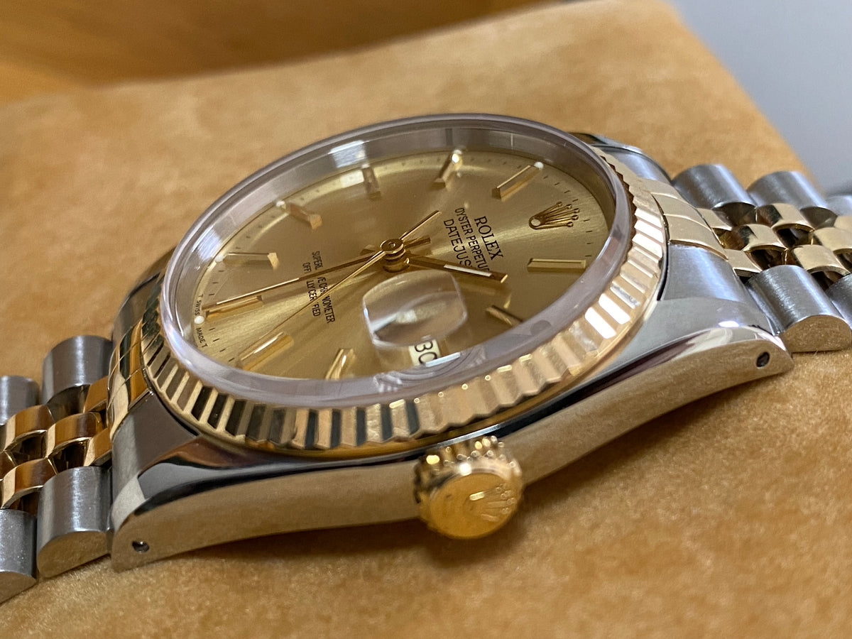 Rolex Steel and Yellow Gold Datejust 36 - X serial - Fluted Bezel - Champagne Index Dial - Jubilee Bracelet - 16233