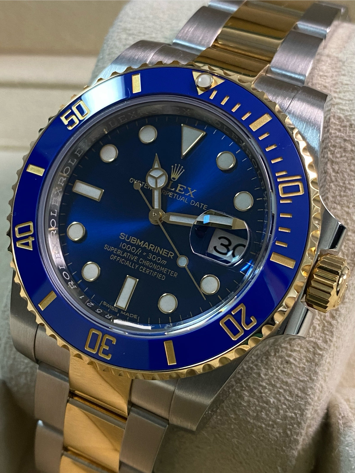 Rolex Steel and Yellow Gold Submariner Date - 2020 - "Bluesy" - 116613LB *FULL SET*