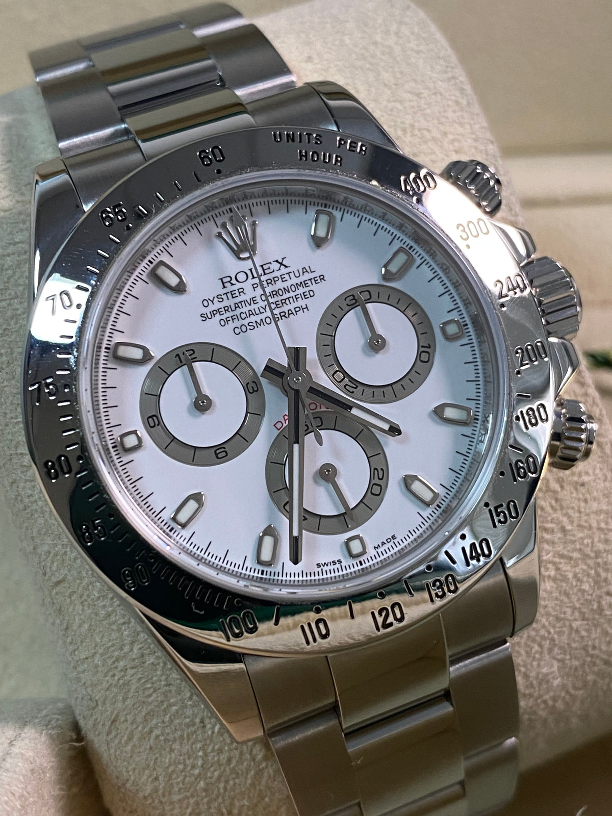 Rolex Steel Cosmograph Daytona - M serial - White Index Dial - Fat Buckle - 116520 *FULL SET*